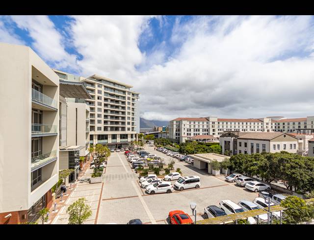 2 BEDROOM APARTMENT TO LET IN CENTURY CITY
